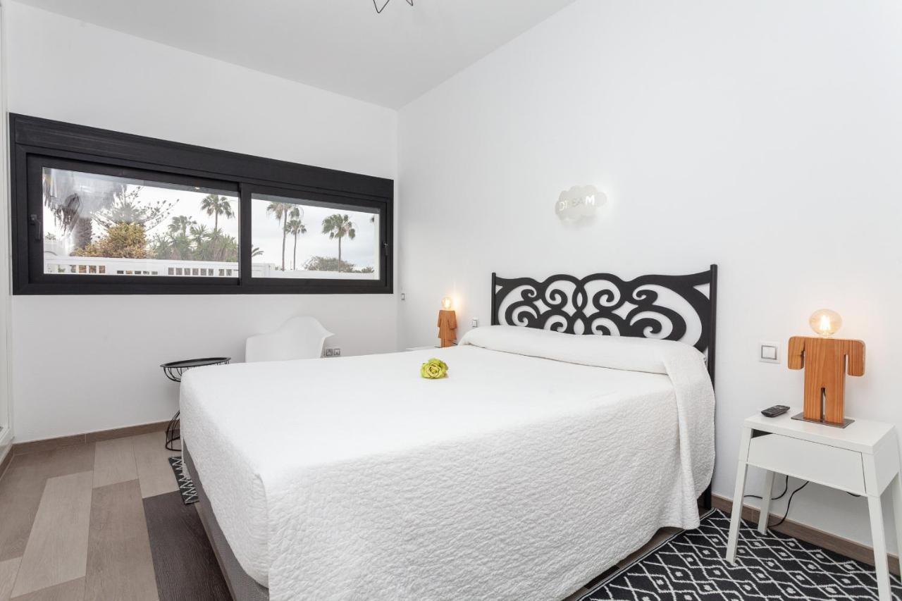 Villa Luxury Azul Private Pool And Bbq Corralejo By Holidays Home ภายนอก รูปภาพ