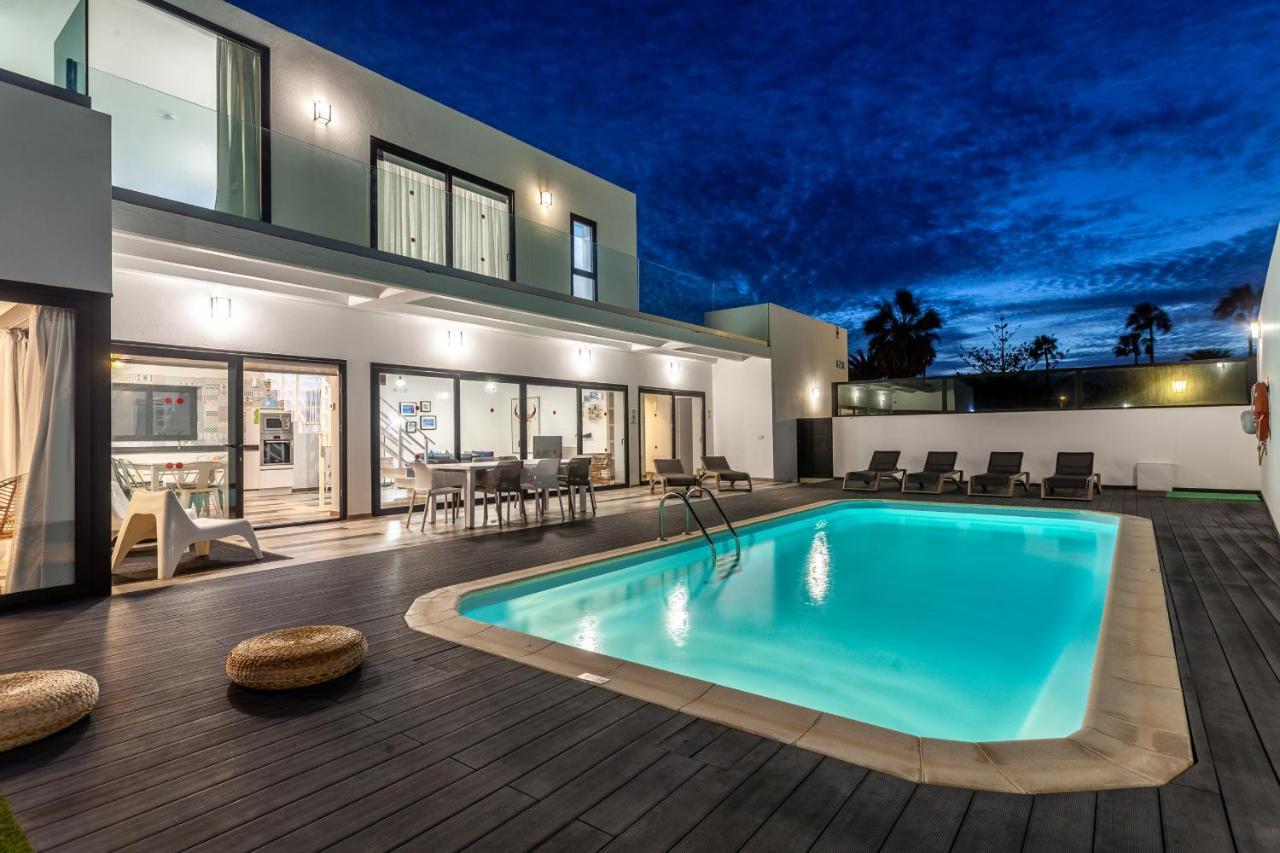 Villa Luxury Azul Private Pool And Bbq Corralejo By Holidays Home ภายนอก รูปภาพ