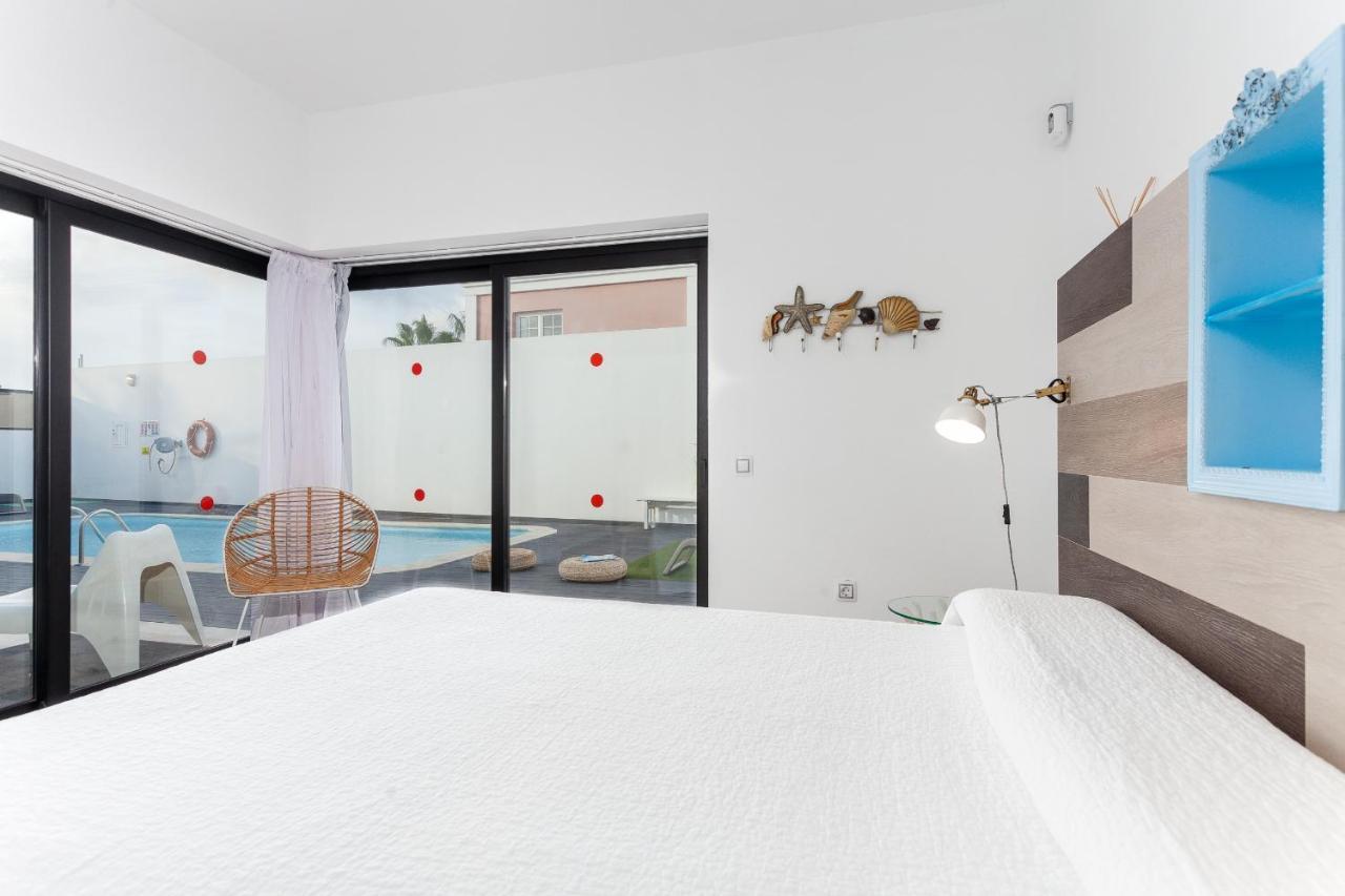 Villa Luxury Azul Private Pool And Bbq Corralejo By Holidays Home ภายนอก รูปภาพ